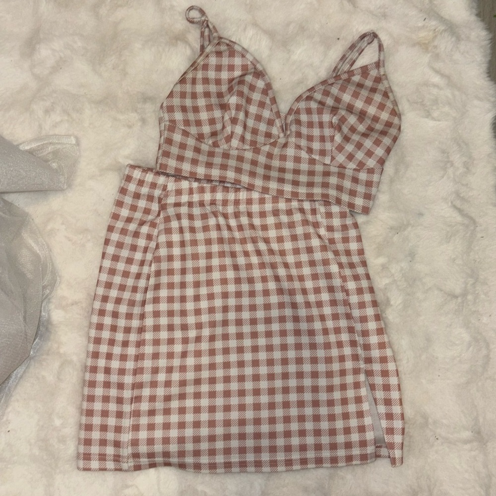 New Pink and White Plaid Skirt Set